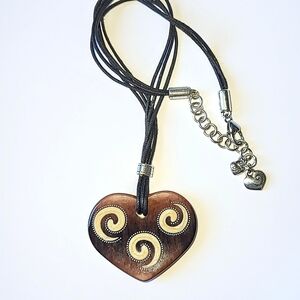 BRIGHTON MILANO BROWN & CREAM HEART NECKLACE on 16" BLACK CORD